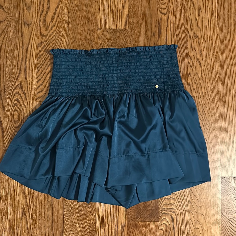 Natural Life Shorts